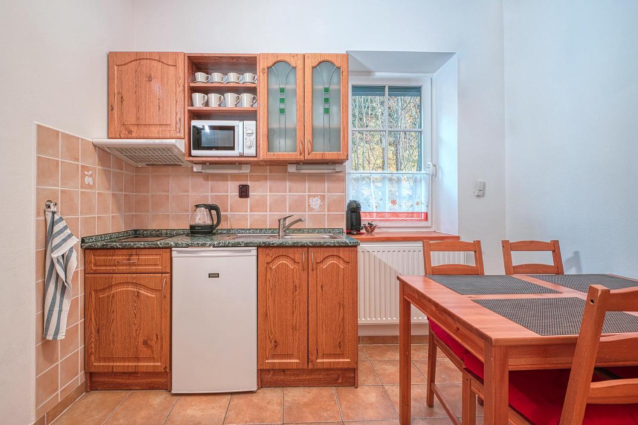 Apartments White - Hill Черні Дул Екстер'єр фото